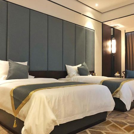 Shantou Hairun Hotel 외부 사진