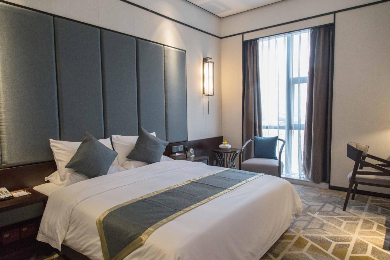 Shantou Hairun Hotel 외부 사진