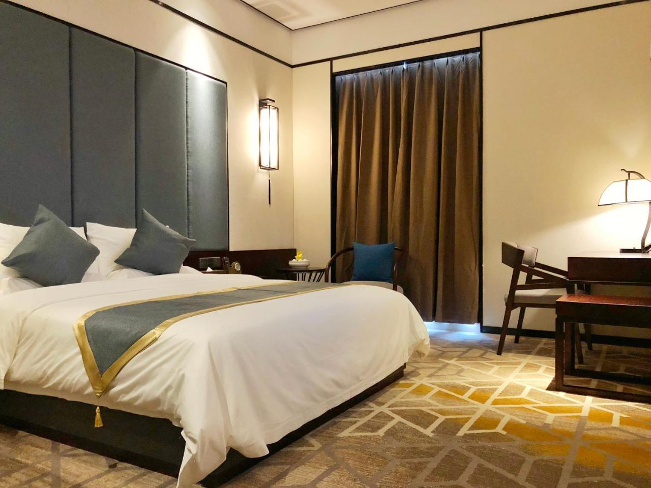 Shantou Hairun Hotel 외부 사진