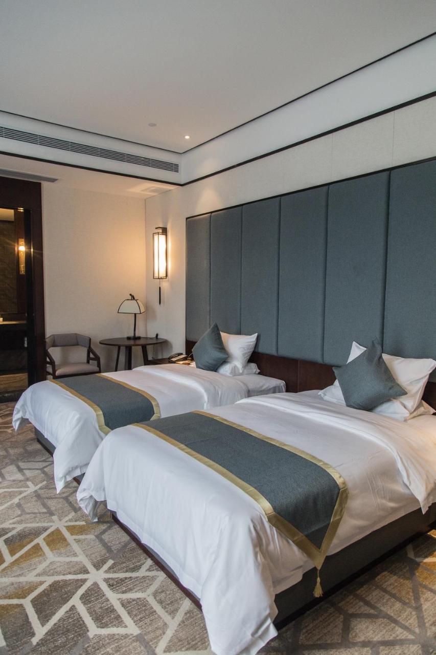 Shantou Hairun Hotel 외부 사진